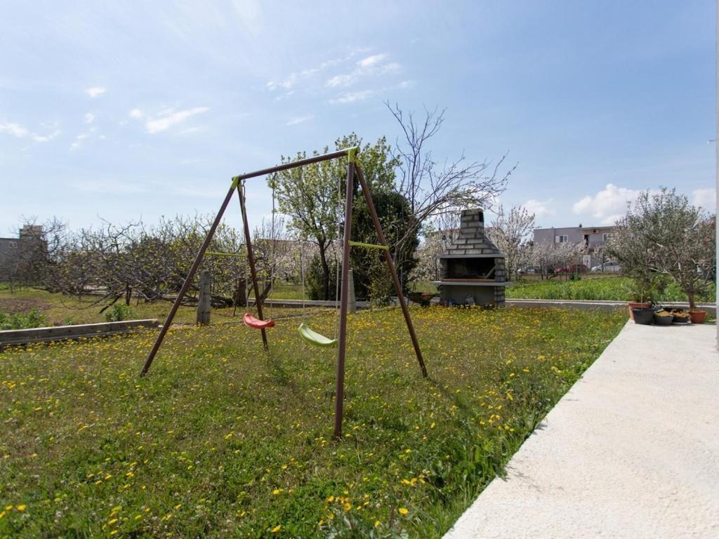 Apartments With A Parking Space Kastel Stari, Kastela - 22590 Exterior photo